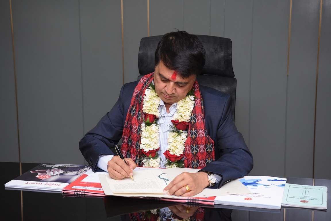 एफएनसीसीआईमा अध्यक्ष ढकालले गरे पदबहाली