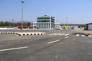 १६ करोड लगानीमा कोहलपुरमा बन्यो सपिङ कम्प्लेक्स सहितको बसपार्क