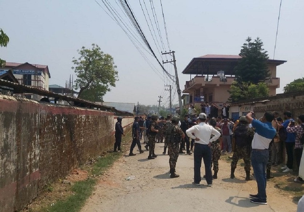 रविको पक्षमा नाराबाजी भएको भन्दै विपक्षीले बिरोध जनाएपछि नयाँकिरण माविमा रोकियो मतदान