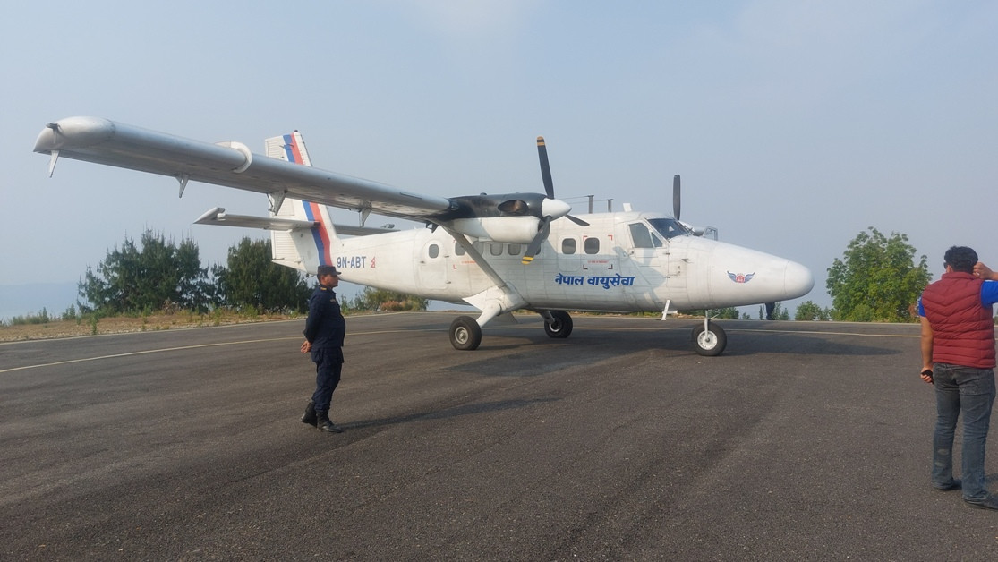 रेसुङ्गा विमानस्थलबाट झन्डै २ महिना पछि उडान सुचारु