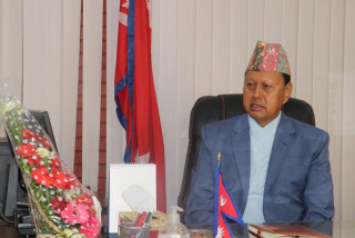 अस्पतालको श्ययाबारे वेबसाइटबाटै जानकारी दिन स्वास्थ्यमन्त्रीको निर्देशन