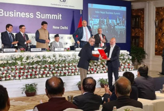 गोल्छा ग्रुपले इन्डियन आयलससँग संयुक्त लगानीमा नेपालमा लुब्रिकेन्ट प्लान्ट स्थापना गर्ने