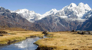 जुगल हिमाल आरोहणका लागि खुला 