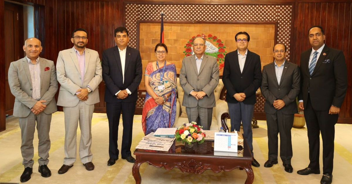 अर्थतन्त्रमा परेको दबाब, अप्ठ्यारा फुकाउन निजी क्षेत्रसँगको सहकार्यलाई प्राथमिकतामा राखेको छु : प्रधानमन्त्री