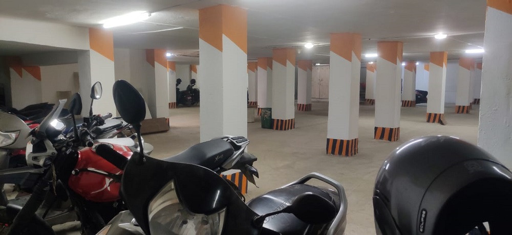 व्यावसायिक भवन र सेवा प्रदायकले सेवाग्राहीसँग पार्किङ शुल्क लिन नपाउने