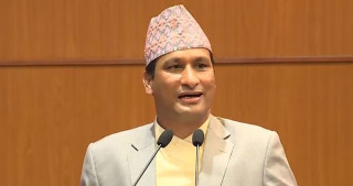 विद्युतीय सवारी साधनको प्रयोग बढाउनुपर्छ : मन्त्री बस्नेत
