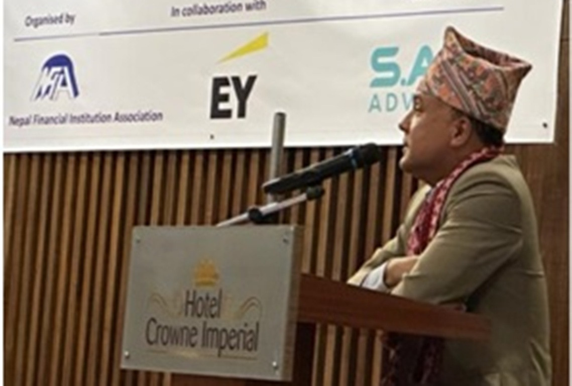 राष्ट्र बैंकले बाध्य पार्नुअघि नै बैंकहरुले ईसीएल लागु गरुन्  : डेपुटी गभर्नर मिश्र