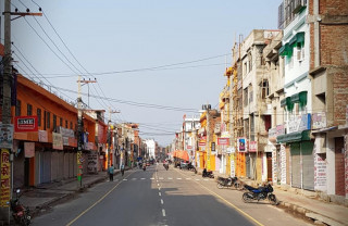 जनकपुरमा व्यापार : सयभन्दा बढी पसल बन्द, लिलाम सकार्नेहरु पनि भेटिँदैनन्