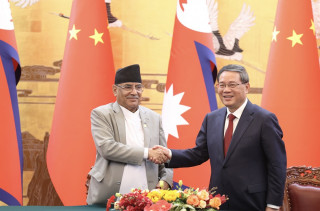 प्रधानमन्त्रीको चीन भ्रमण : अन्तरदेशीय पूर्वाधार निर्माणलाई तीव्र गतिमा अघि बढाउने प्रतिबद्धता