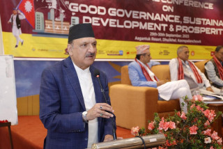 विकास र समृद्धिका लागि सबै दल एकमत हुनुपर्छ : अर्थमन्त्री डा. महत