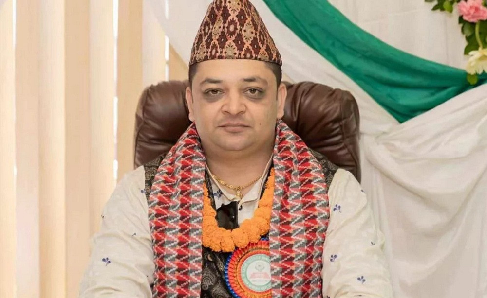 देउराली बचत तथा ऋण सहकारी संस्थाका अध्यक्ष चौलागाईं पक्राउ