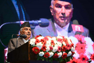 आरोहणका लागि सबै हिमाल तत्काल खुला गर्न सरकारलाई राष्ट्रपति पौडेलको आग्रह