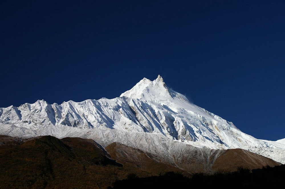 मनास्लु क्षेत्रमा पर्यटक घाइते, दुई दिनदेखि उद्धारको पर्खाइमा