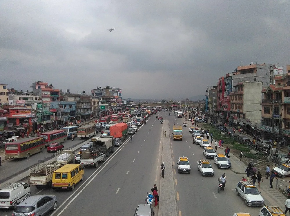 भोलि अत्यावश्यक काममा मात्र सवारी साधन लिएर बाहिर निस्कनु : ट्राफिक प्रहरी 