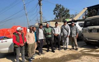 भुकम्पपीडितको घर बनाइदिन मोहन आचार्यको टोली जाजरकोट प्रस्थान