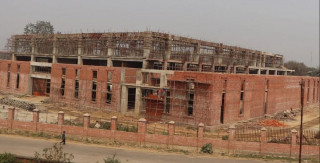 तीन वर्षमा सिटीहल निर्माण ५५ प्रतिशत मात्र