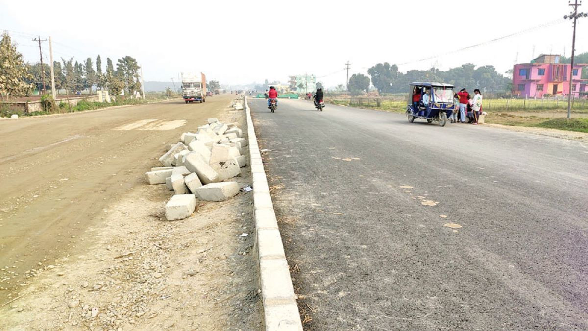 पूर्व–पश्चिम राजमार्ग : तीन वर्षमा एघार किमी विस्तार