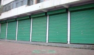 रोकिएन व्यवसायी पलायन हुने क्रम, नवलपरासीका ३० प्रतिशत सटर खाली