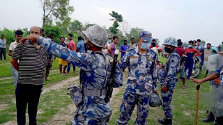 रुकुम पश्चिममा अस्थायी आवास निर्माण गर्न सुरक्षाकर्मी परिचालन