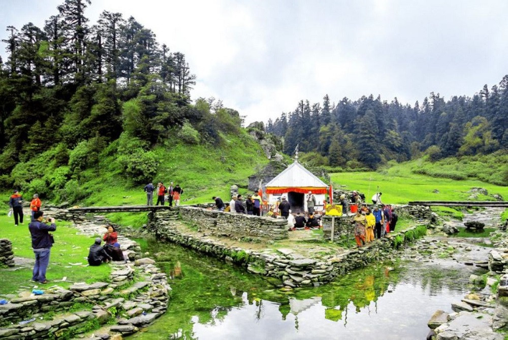 खप्तड पर्यटकीय सडक : ‘ट्र्याक’ नखोलेरै म्याद सकियो