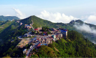 अङ्ग्रेजी नयाँ वर्ष मनाउन भेडेटारमा भारतीय पर्यटकको घुँइचो