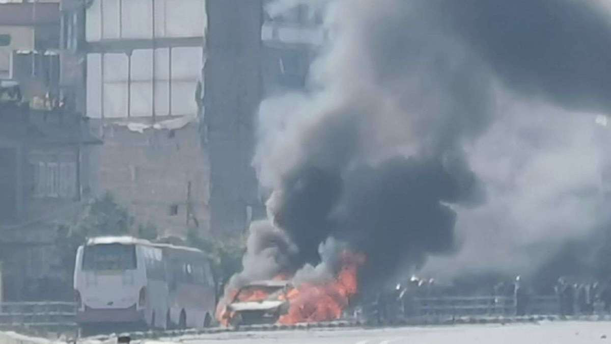 मन्त्रीको गाडी आगजनी घटना : प्रहरीको गोली लागेका एक युवकको मृत्यु