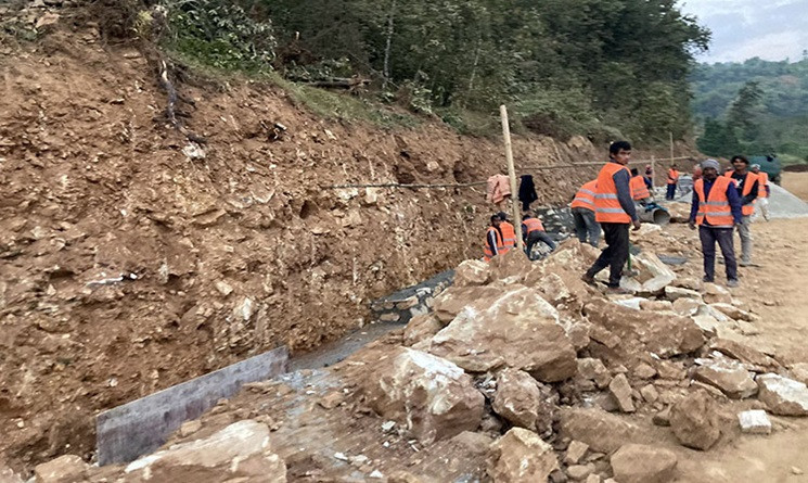 राष्ट्रिय गौरवको आयोजना कालीगण्डकी करिडोरको काम धमाधम हुँदै, ५४ किमी एकैपटक कालोपत्र गर्ने तयारी