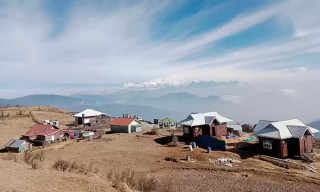 हिमाल हेर्न माइजोमाईमा पर्यटक आकर्षित, प्रर्वद्धनका लागि मोबाइल एप्स बनाइदै