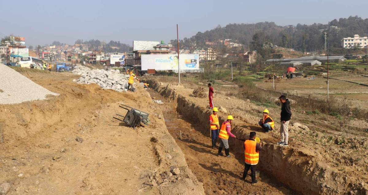 अरनिको राजमार्ग : साँगा-धुलिखेल सडक विस्तार तीव्र