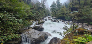 भोजपुरमा १५ मेगावाट क्षमताको इर्खुवा खोला ‘क’ जलविद्युत् आयोजना निर्माण हुने