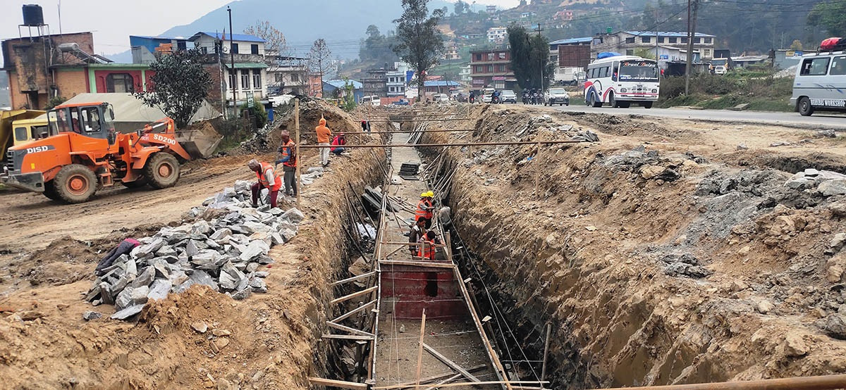 सूर्यविनायक–धुलिखेल सडक विस्तार : तीनवर्षमा ६७ प्रतिशत भौतिक प्रगति