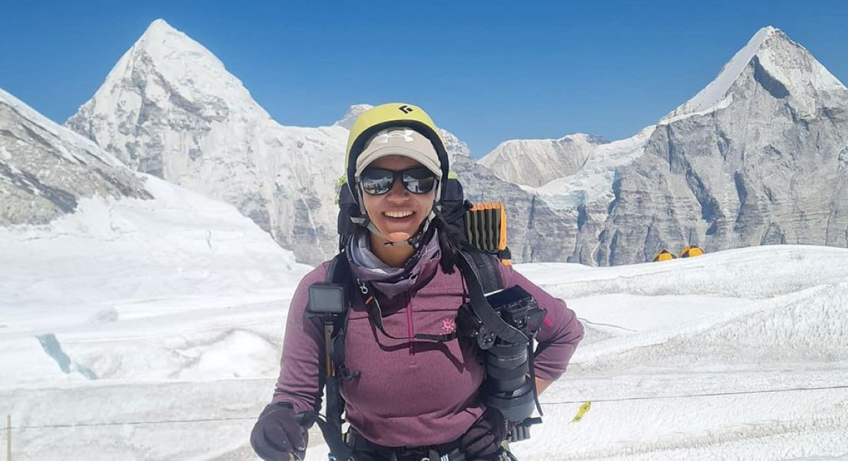 पूर्णिमा श्रेष्ठद्वारा एकै मौसममा ३ पटक सगरमाथा आरोहण गरी विश्व कीर्तिमान