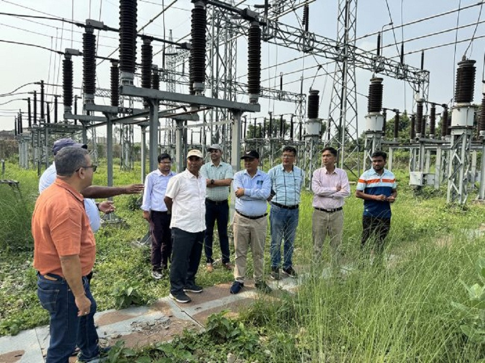 वीरगञ्ज क्षेत्रको विद्युत आपूर्ति सुधार्न ठूला क्षमताका प्रसारण लाइन बन्दै
