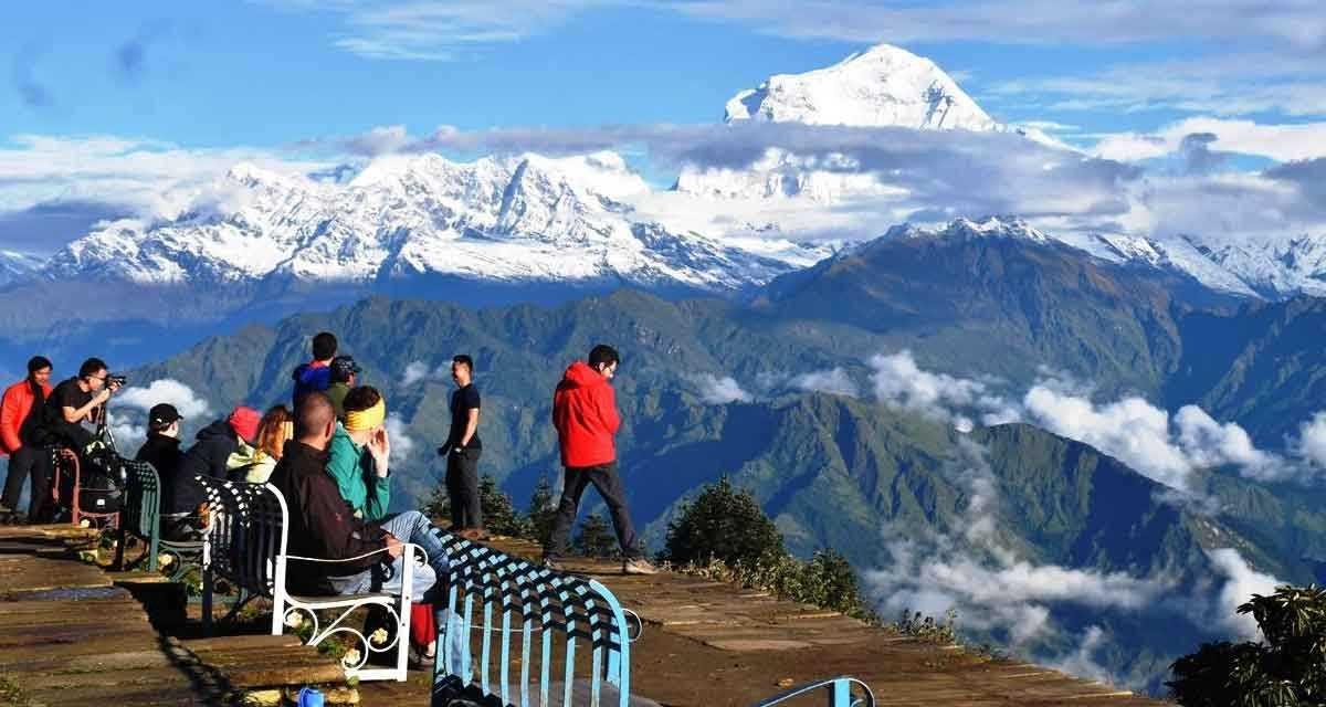 एक महिनामा ९० हजार बढी विदेशी पर्यटन नेपाल भित्रिए
