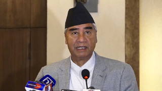 कांग्रेस पूर्वसभापति देउवा एक्लै नेपाल फर्किने, आरजु आउन समय लाग्ने