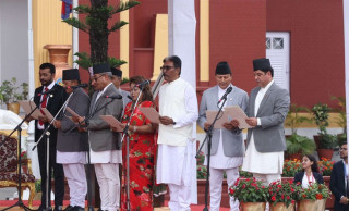 यस्तो बन्यो ओली नेतृत्वको २२ सदस्यीय मन्त्रिपरिषद्, ३ राज्यमन्त्री नियुक्त हुन बाँकी