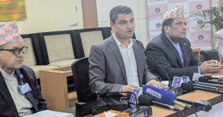 स्वास्थ्य बीमाको दायरा ५ लाख बनाउने प्रस्ताव, रकम संकलनका लागि 'सुगर ट्याक्स'