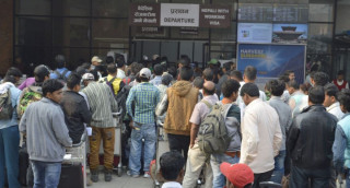 रोजगारदाता कम्पनीका प्रमुख सम्पर्कविहीन भएपछि १६ नेपाली कामदार साउदीमा अलपत्र