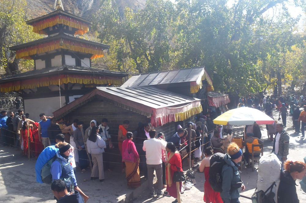 मुक्तिनाथमा भेटीको थुप्रो, पाँच बैंक खातामा ११ करोड ७६ लाख