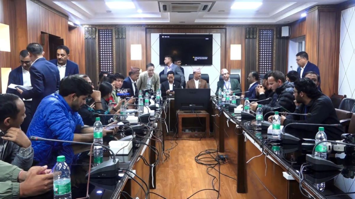 डेडिकेटेड ट्रंकलाइन विवाद : लाल आयोगको प्रतिवेदन सार्वजनिक [पूर्णपाठ]