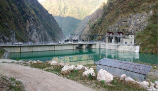 एउटै जिल्लामा १२ जलविद्युत् आयोजना निर्माणाधीन, राष्ट्रिय प्रसारण लाइनमा ४५६ मेगावाट थपिने