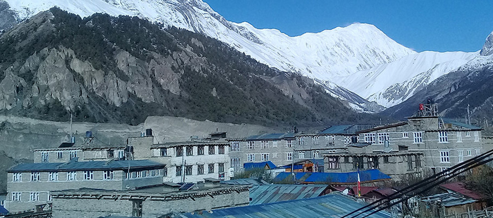 हिउँदमा पनि मनाङ घुम्न आए ४६ देशका पर्यटक