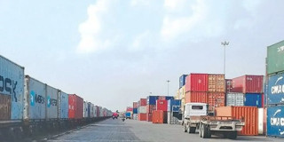 सुक्खा बन्दरगाह भन्सार : छ महिनाको अवधिमा राजस्व सङ्कलन घट्यो