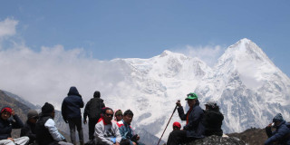 साहसिक यात्राका लागि कञ्चनजङ्गा हिमाल, पर्यटकको रोजाइमा