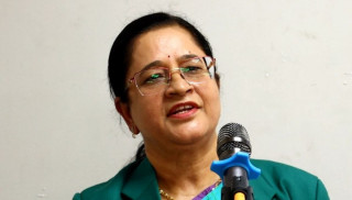 अहिले बैंकहरूको लाइसेन्स बाँड्न सक्ने अवस्था छैन : डेपुटी गभर्नर ढुङ्गाना