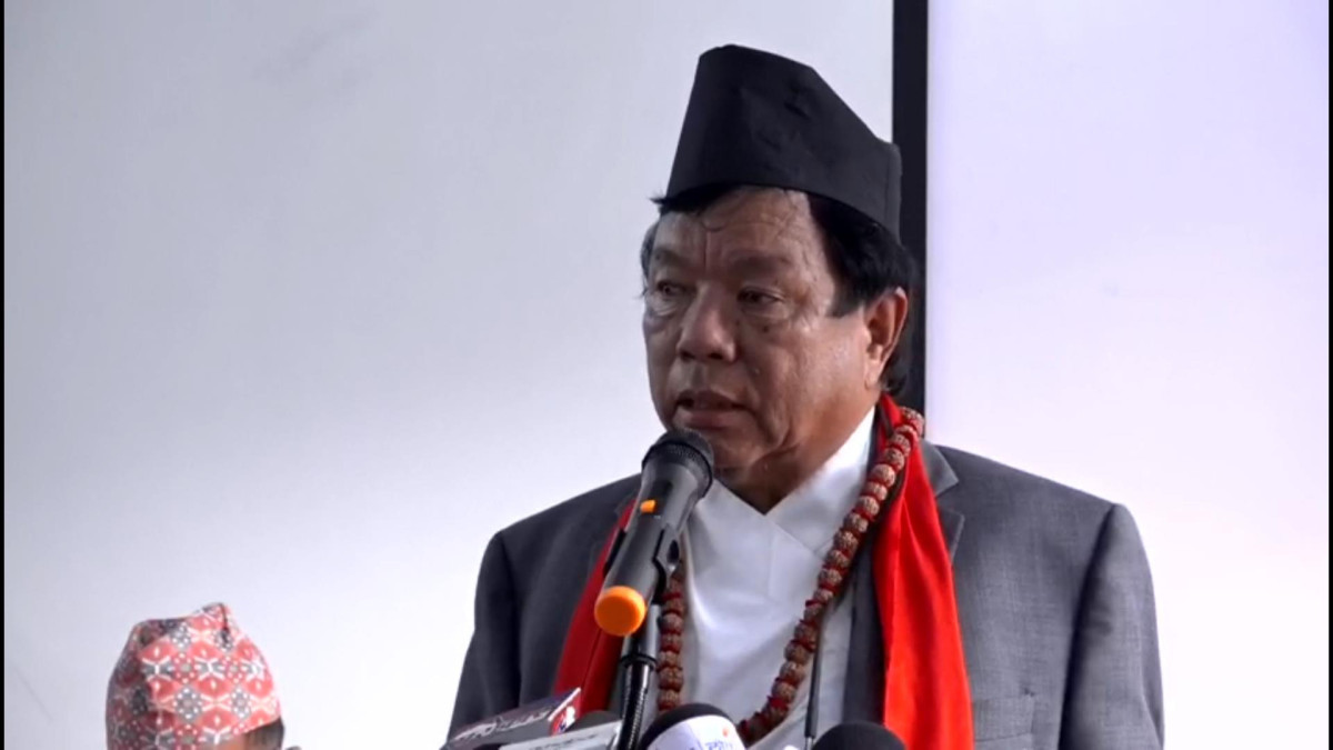 शिक्षा मन्त्री महाविर पुनले दिए राजीनामा, उमेद्वार बन्ने सम्भावना