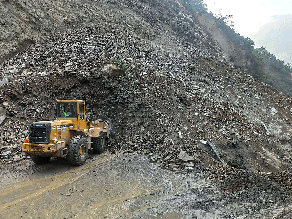 कास्कीमा नदी तथा खानीजन्य पदार्थ उत्खननमा तीन महिना रोक