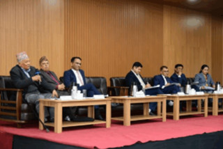 ‘मौद्रिक नीतिभन्दा वित्त नीतिमा समस्या’