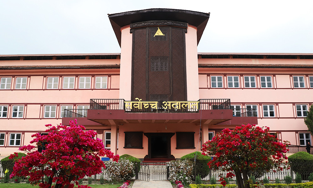 सांसदले निजी स्वकीयसचिव राख्ने निर्णयविरुद्ध रिट