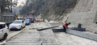 नारायणगढ–बुटवल सडकः दाउन्नेमा एकतर्फी ढलानको काम सकियो